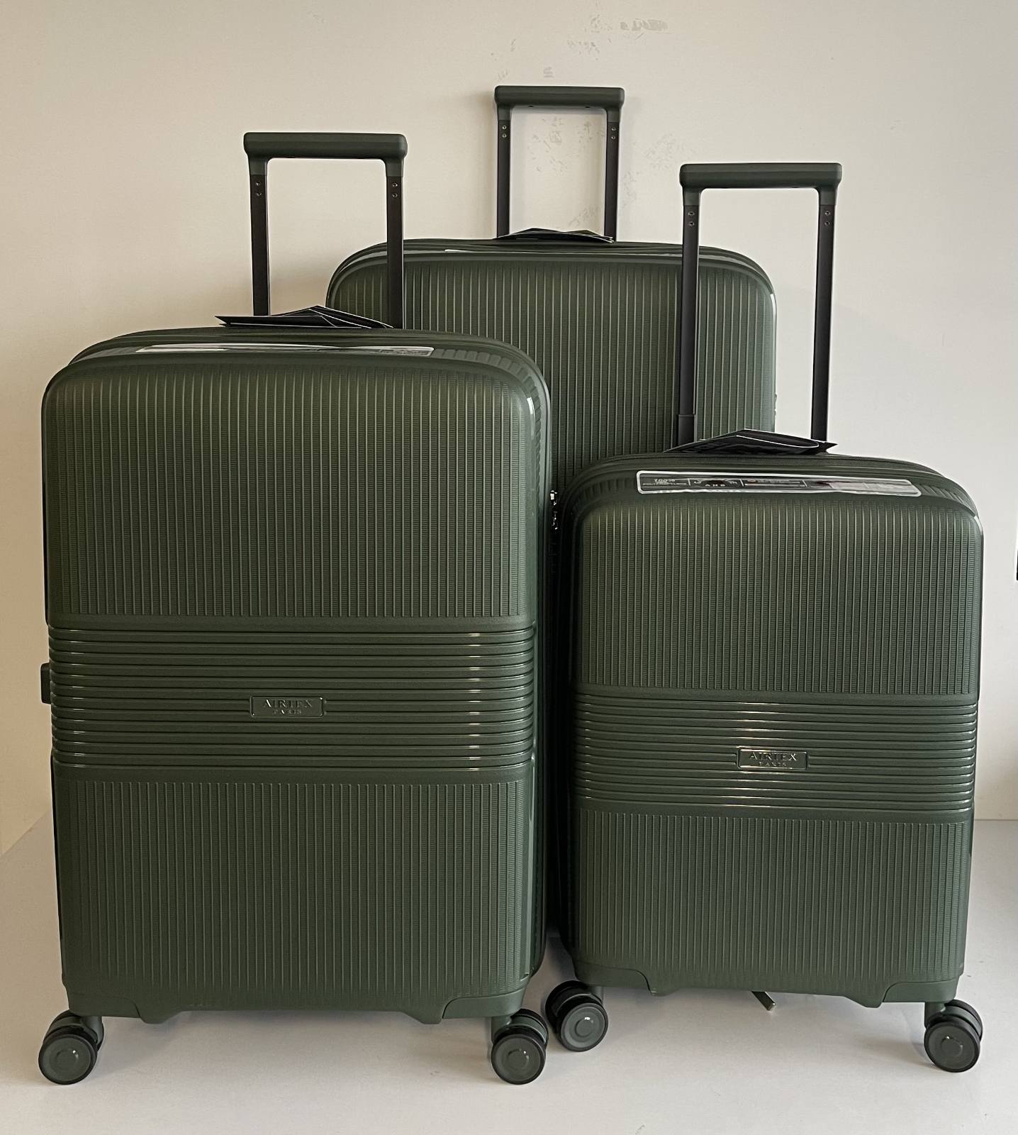 Комплект валіз Airtex 251 з розширенням з поліпропілену темно-зелений